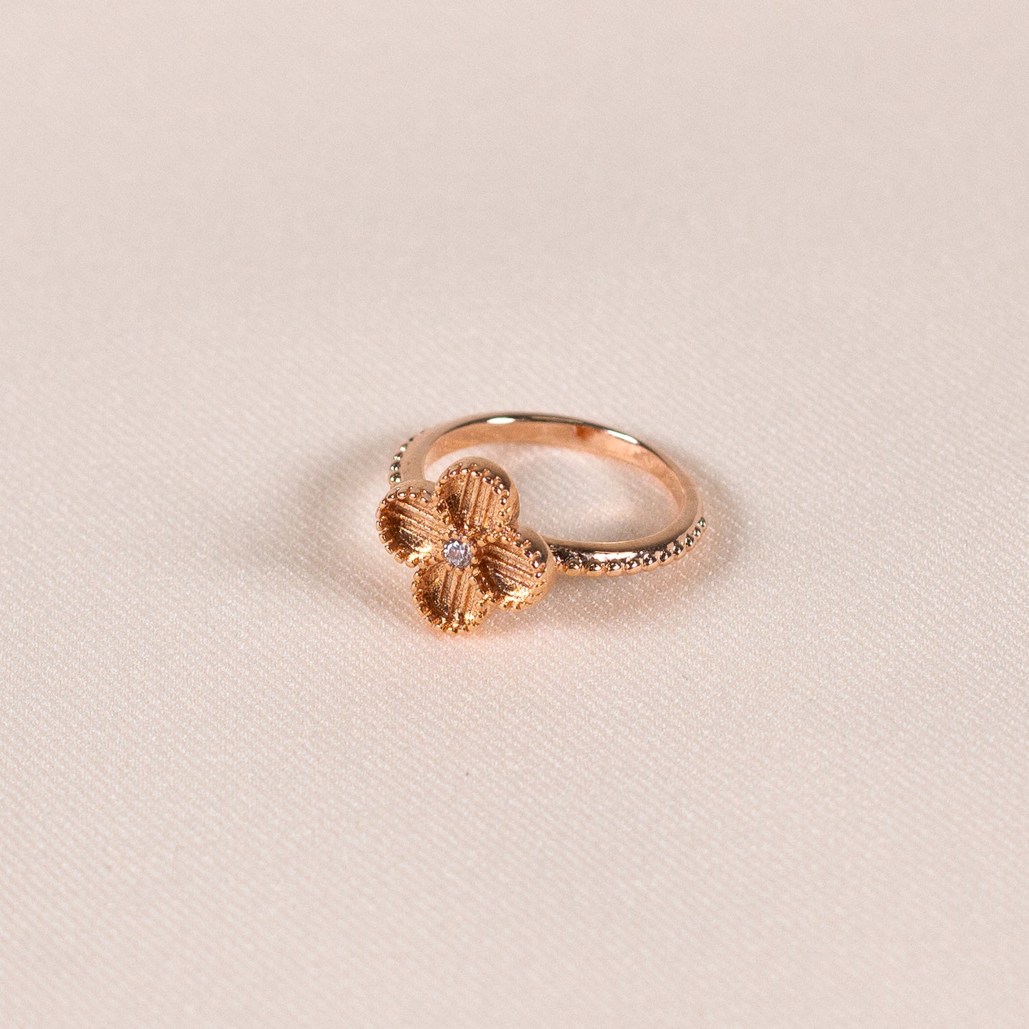 Rosegold-toned Blooming Ring